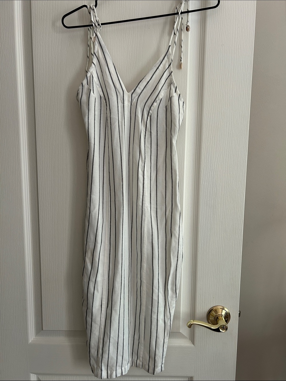 Indah Shell Stripe Dress Soft black and white